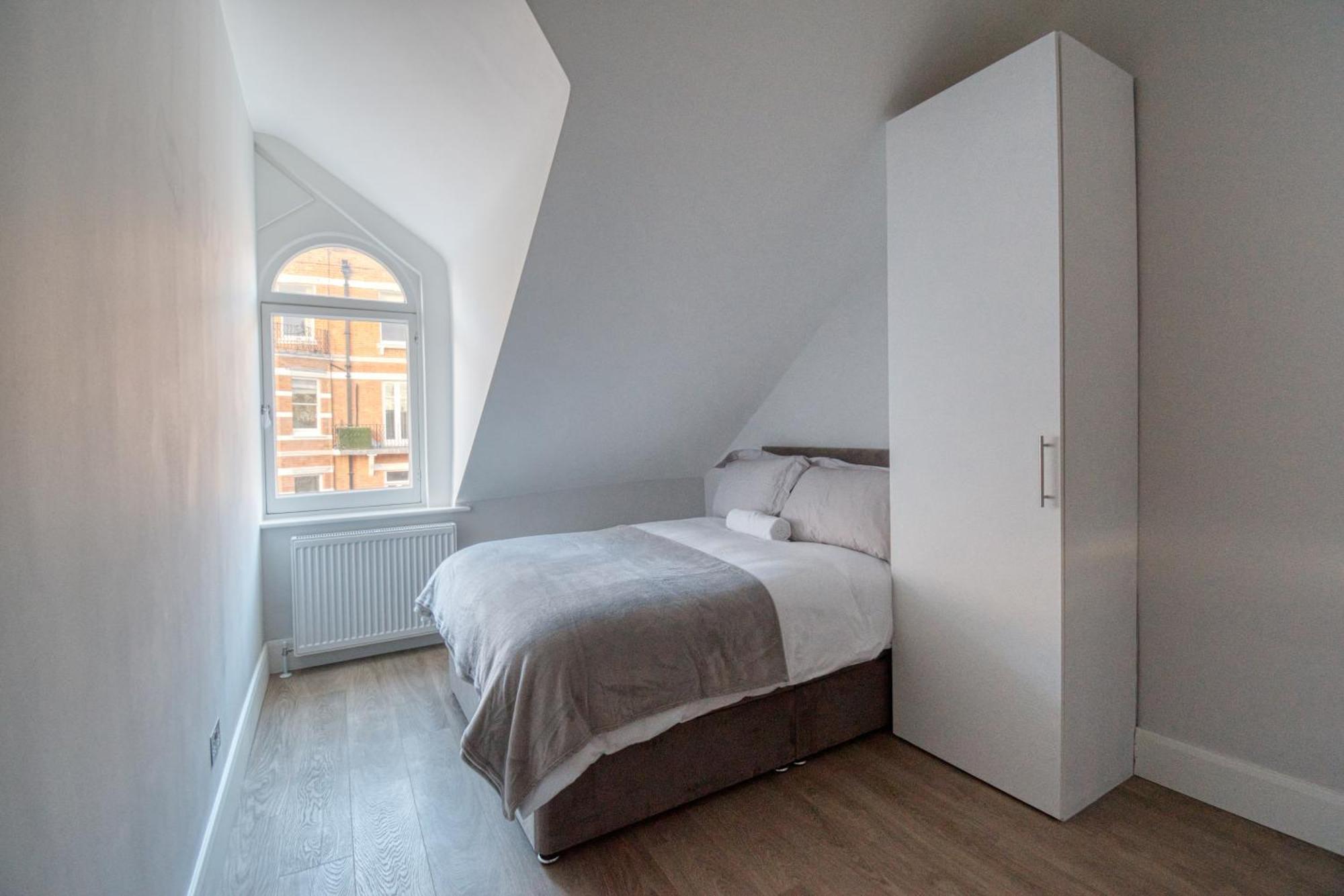 Obra Flats Apartment London