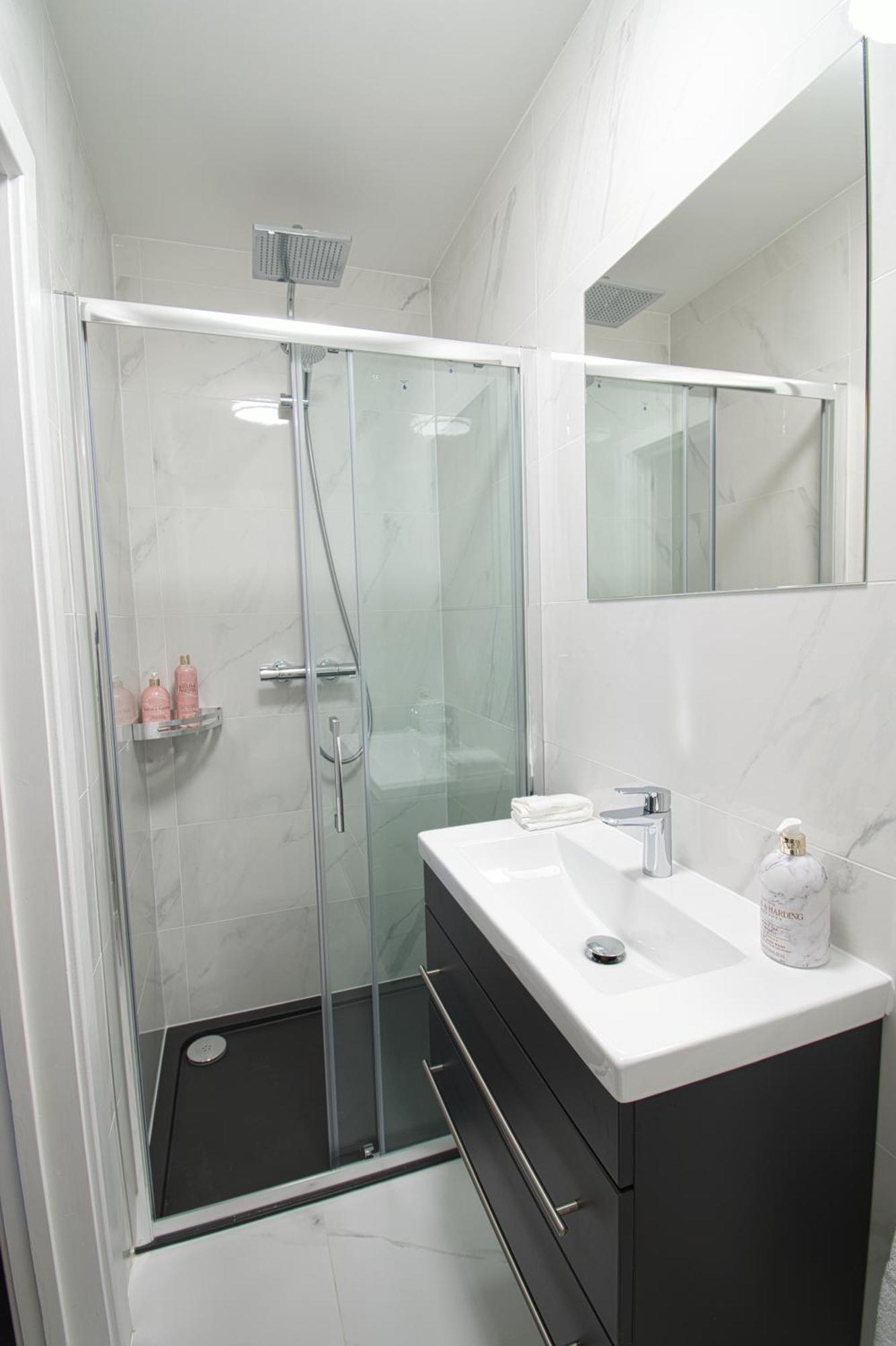 Apartment Obra Flats *